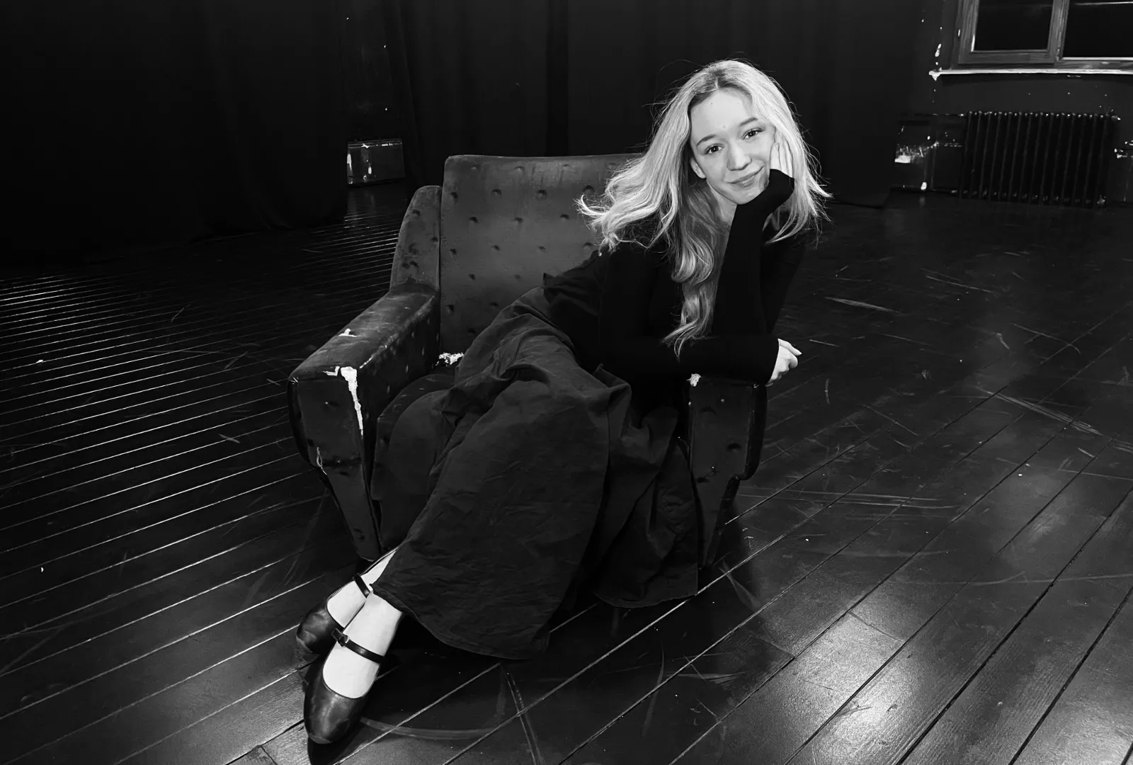 Душица Јаковљевић на сцени позоришта „Промене”